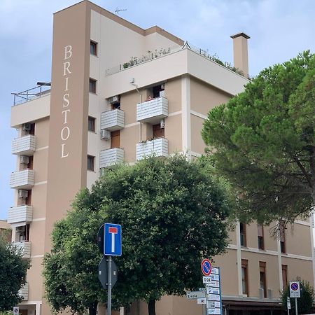 Residence Bristol Bibione Luaran gambar