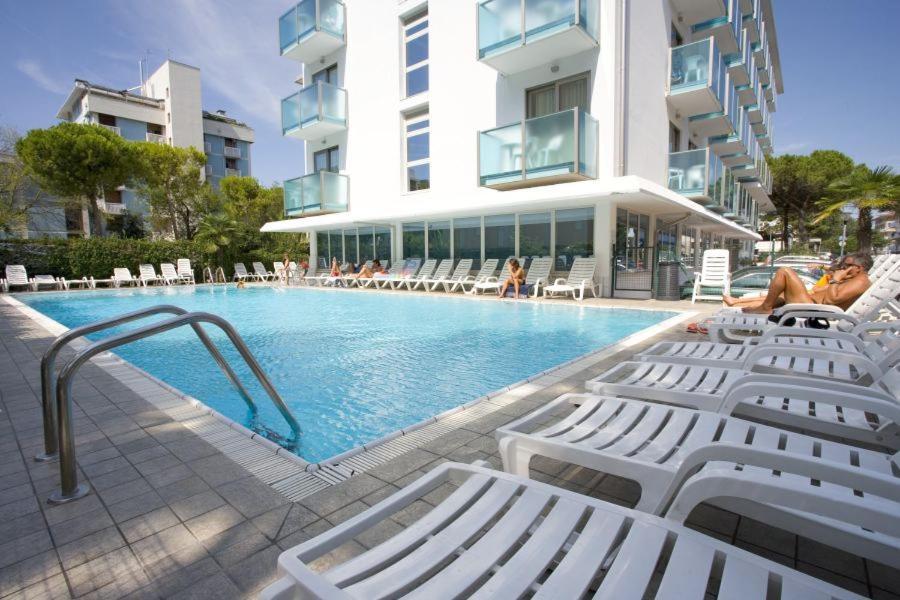 Residence Bristol Bibione Luaran gambar